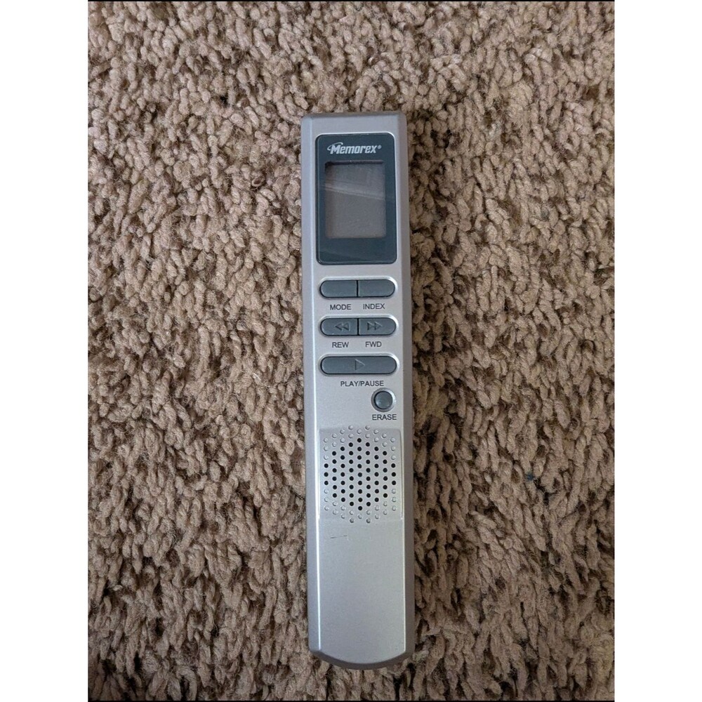 Memorex MB0035 Digital Voice Recorder 60-Minute Silver Portable Dictaphone